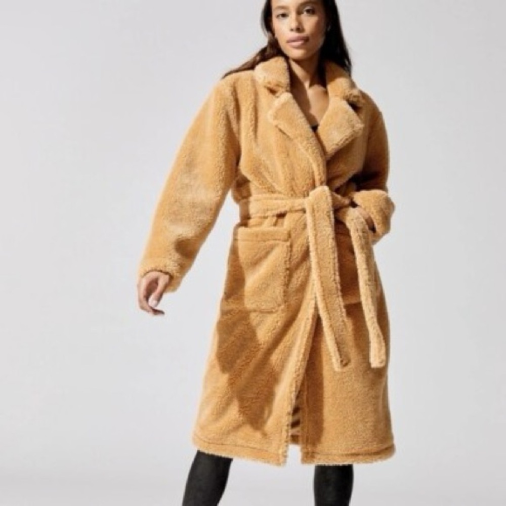 Carbon38 Oversized Teddy Coat